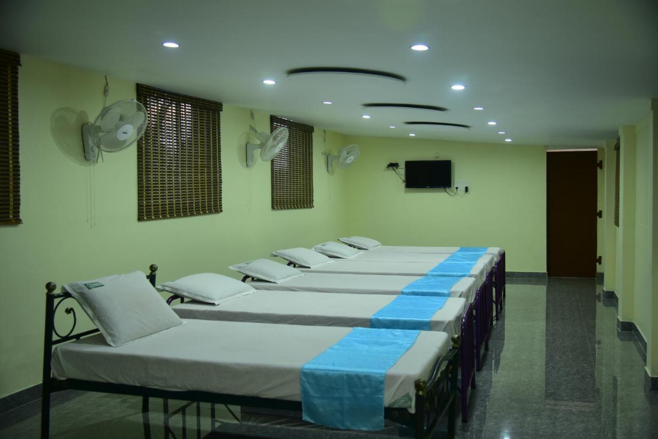 פונדיצ'רי A P Guest House מראה חיצוני תמונה