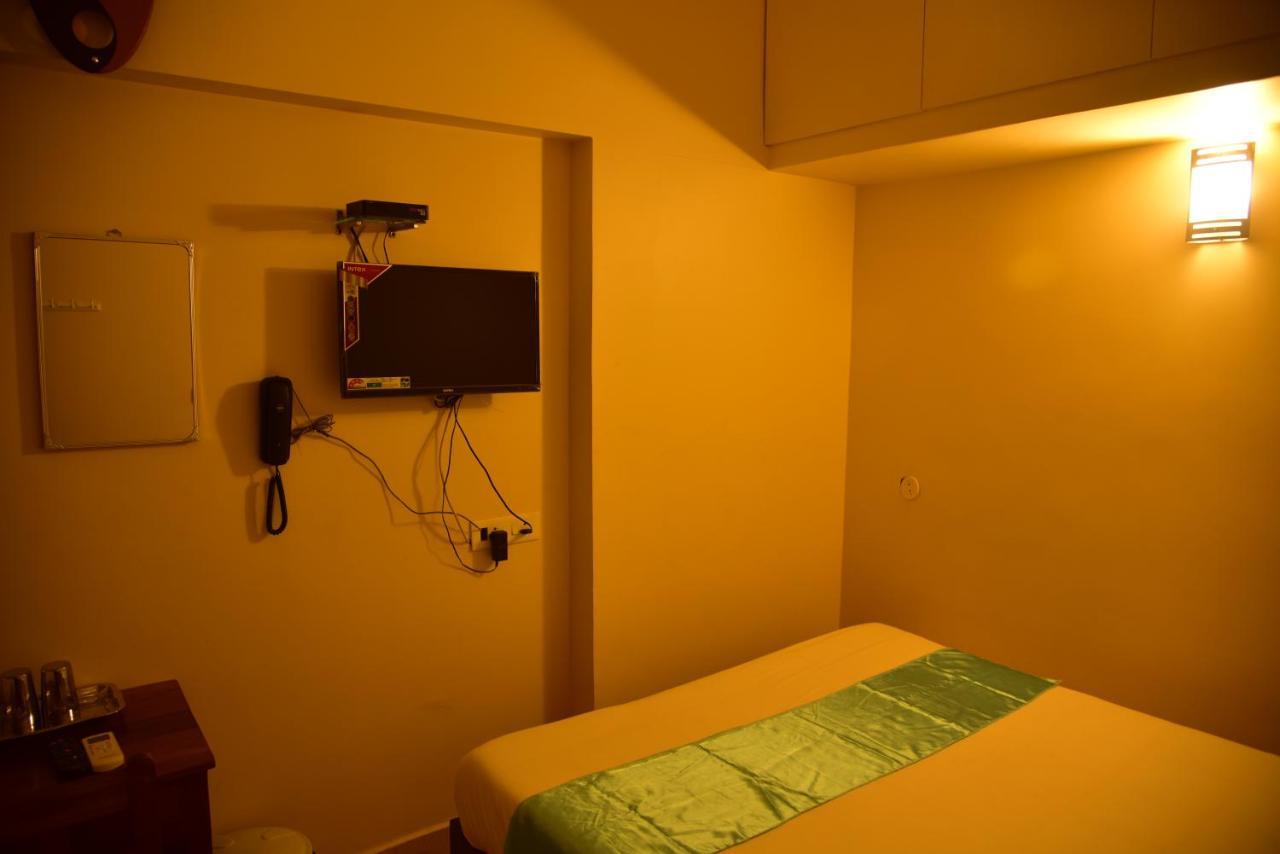 פונדיצ'רי A P Guest House מראה חיצוני תמונה