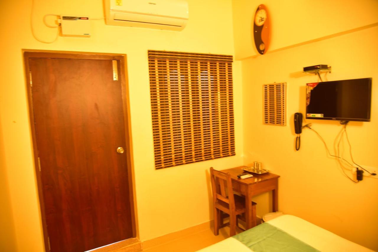 פונדיצ'רי A P Guest House מראה חיצוני תמונה