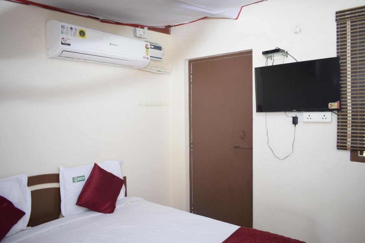 פונדיצ'רי A P Guest House מראה חיצוני תמונה